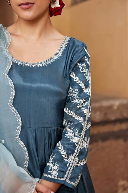 Seher Jaipur_Blue Muslin, Silk Embroidery Round Neck Inaya Floral Sleeve Anarkali Set _at_Aza_Fashions