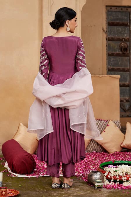 Seher Jaipur Inaya Floral Sleeve Embroidered Anarkali Pant Set 