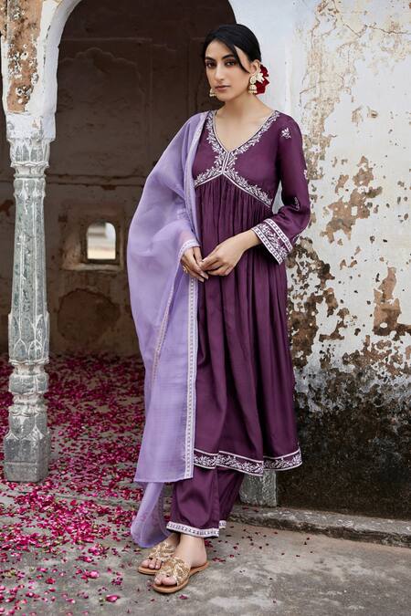 Seher Jaipur_Purple Muslin, Silk Embroidery V-neck Sofia Floral Anarkali Pant Set _Online_at_Aza_Fashions