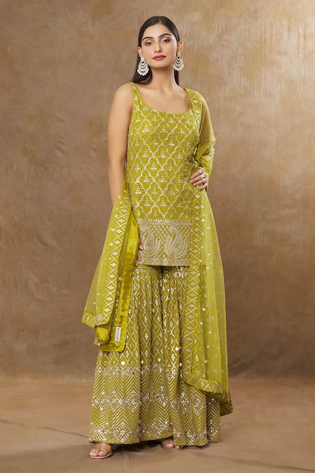 Meenagurnam Green Georgette, Net Sequins, Zari, Quatrefoil Embroidered Kurta Sharara Set at Aza Fashions Meenagurnam_Green Georgette, Net Sequins, Zari, Quatrefoil Embroidered Kurta Sharara Set _at_Aza_Fashions