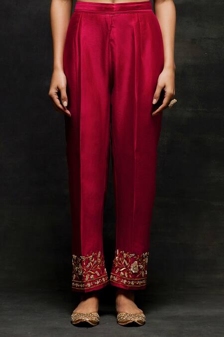 Anantaa By Roohi_Red Silk, Chanderi Pearls, Cut Work, Embroidery V-neck Kurta And Pant Set _Online_at_Aza_Fashions