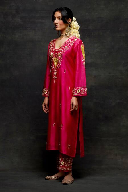 Buy Anantaa By Roohi Fuchsia Silk, Chanderi Pearls, Sequins, Embroidery V-neck Work Kurta And Pant Set Online at Aza Fashions Buy_Anantaa By Roohi_Fuchsia Silk, Chanderi Pearls, Sequins, Embroidery V-neck Work Kurta And Pant Set _Online_at_Aza_Fashions