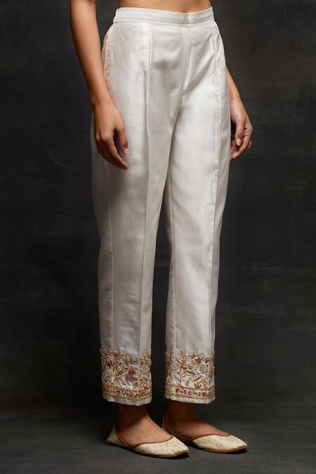 Anantaa By Roohi Off White , , Sequins, Floral Kurta And Pant Set at Aza Fashions Anantaa By Roohi_Off White , , Sequins, Floral Kurta And Pant Set _at_Aza_Fashions