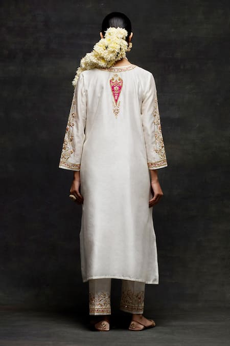 Shop Anantaa By Roohi Off White Silk, Chanderi Cut Work, Embroidery Floral Butti Kurta And Pant Set at Aza Fashions Shop_Anantaa By Roohi_Off White Silk, Chanderi Cut Work, Embroidery Floral Butti Kurta And Pant Set _at_Aza_Fashions