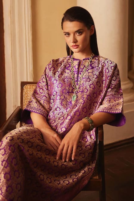 Jayanti Reddy Purple Silk Sequins, Zari Split V-neck Banaras Floral Woven Kaftan Online at Aza Fashions Jayanti Reddy_Purple Silk Sequins, Zari Split V-neck Banaras Floral Woven Kaftan _Online_at_Aza_Fashions