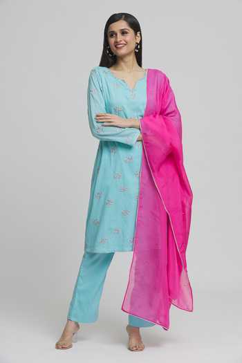 Khwaab By Sanjana Lakhani Floral Embroidered Kurta Pant Set 