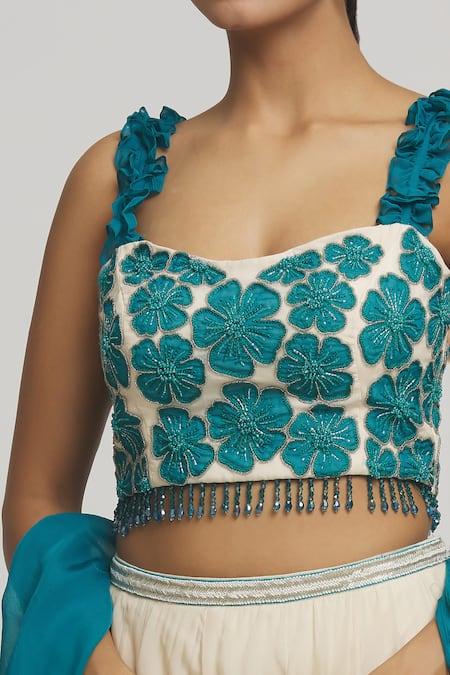 Samyukta Singhania_Off White Organza Applique, Crystals Square Neck Floral Embellished Lehenga Set _at_Aza_Fashions