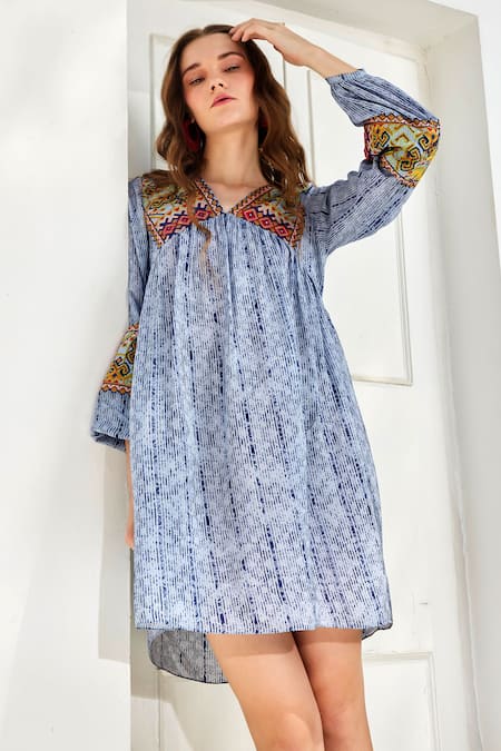 Buy_Bhanuni By Jyoti_Blue Viscose Embroidery V-neck Linne Tunic Dress _Online_at_Aza_Fashions