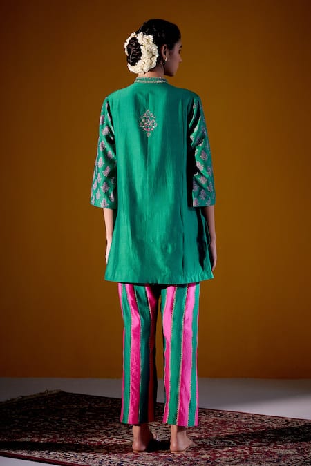 Vashisht Guru Dutt Embroidered Floral Print Tunic & Pant Set 