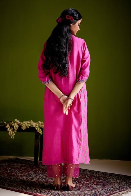 Vashisht Guru Dutt Embroidered Panelled Tunic & Pant Set 