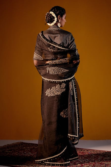 Vashisht Guru Dutt Black Printed Embroidered Saree & Blouse 