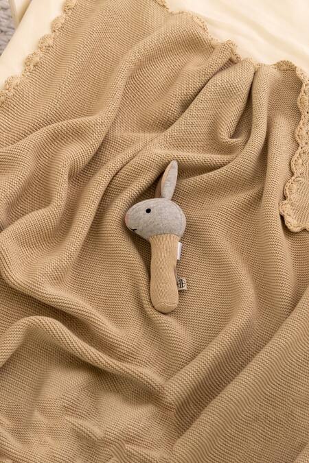 Buy Houmn Beige 100% Soft Cotton Knitted Fuzzy Fables Baby Blanket And Rabbit Toy Set Online at Aza Fashions Buy_Houmn_Beige 100% Soft Cotton Knitted Fuzzy Fables Baby Blanket And Rabbit Toy Set_Online_at_Aza_Fashions