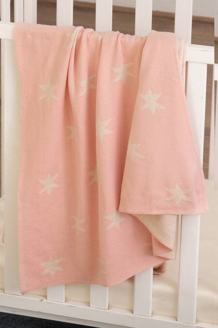 Shop_Houmn_Pink 100% Soft Cotton Knitted Star Pattern Teddy Hug Baby Blanket And Toy Set_Online_at_Aza_Fashions