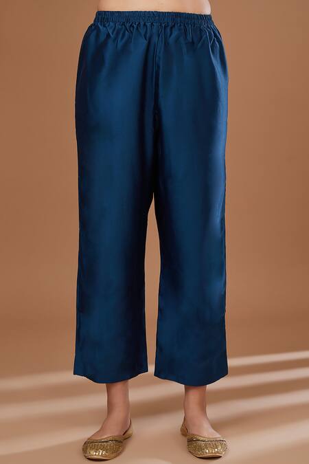 Buy_BAIDEHI_Blue Chanderi Silk, Chiffon Beads Mandarin Collar Kurta Set With Tie-dye Dupatta _Online_at_Aza_Fashions