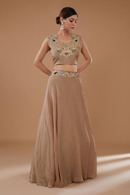 BAIDEHI Brown Organza, Silk, Bamboo Sequins, Floral And Paisley Cape Lehenga Set Online at Aza Fashions BAIDEHI_Brown Organza, Silk, Bamboo Sequins, Floral And Paisley Cape Lehenga Set _Online_at_Aza_Fashions