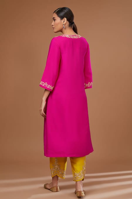 Shop Baidehi Fuchsia Chanderi Silk, Organza Embroidery, Sequins V-neck Kurta Pant Set at Aza Fashions Shop_Baidehi_Fuchsia Chanderi Silk, Organza Embroidery, Sequins V-neck Kurta Pant Set _at_Aza_Fashions