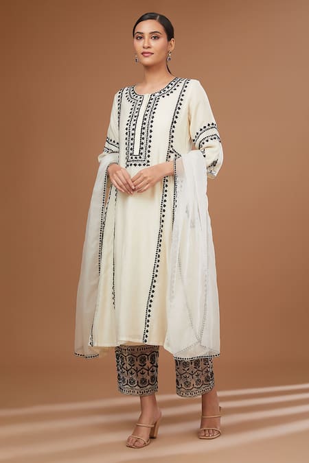 BAIDEHI A Line Thread Embroidered Kurta Pant Set 