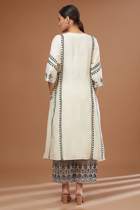 Shop_BAIDEHI_White Chanderi Silk, Organza Embroidery Round Neck A Line Thread Kurta Pant Set _at_Aza_Fashions