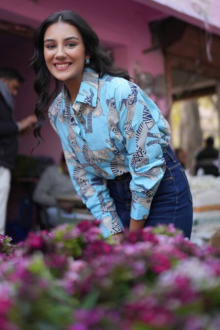 Buy_Gulaal_Blue Cotton Hand Printed Egyptian Cat Collar Shirt_Online_at_Aza_Fashions