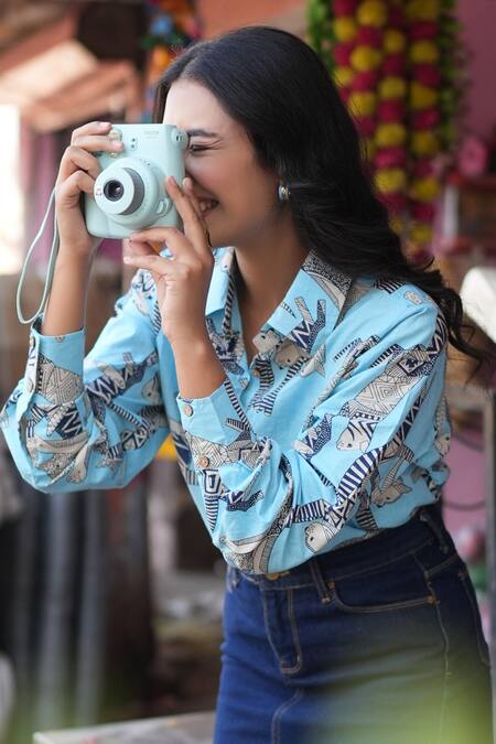 Buy_Gulaal_Blue Cotton Hand Printed Egyptian Cat Collar Shirt