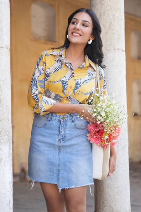 Buy_Gulaal_Yellow Cotton Hand Printed Egyptian Cat Collar Shirt_Online_at_Aza_Fashions