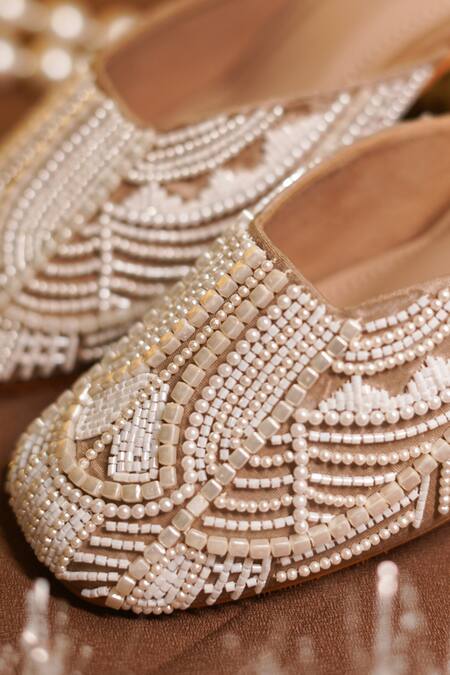 Buy Sole Mates by Palak Beige Pearls, Cut Work Taj And Cutdana Embellished Mules Online at Aza Fashions Buy_Sole Mates by Palak_Beige Pearls, Cut Work Taj And Cutdana Embellished Mules_Online_at_Aza_Fashions