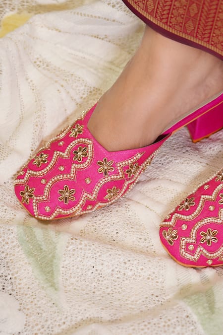 Sole Mates by Palak Pink Pearl Floral And Cutdana Embroidered Mules 