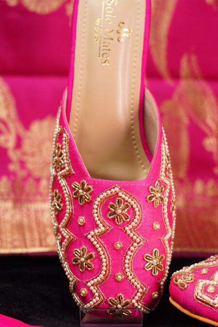 Buy_Sole Mates by Palak_Pink Pearl Floral And Cutdana Embroidered Mules _Online_at_Aza_Fashions
