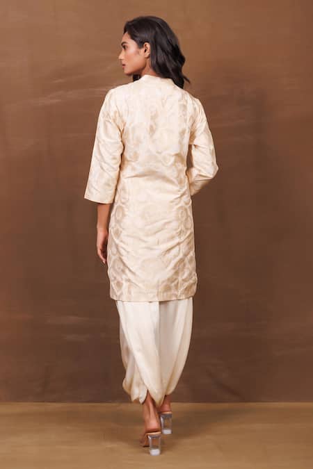 Shop Vishwa By Pinki Sinha Ivory Silk Mandarin Collar Floral Handwoven Kurta And Dhoti Pant Set at Aza Fashions Shop_Vishwa By Pinki Sinha_Ivory Silk Mandarin Collar Floral Handwoven Kurta And Dhoti Pant Set _at_Aza_Fashions