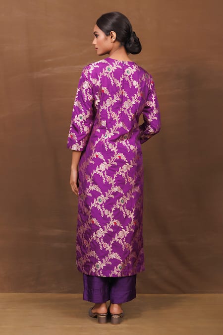Shop Vishwa By Pinki Sinha Purple Silk, Brocade Embroidery Round Neck Banarasi Kurta With Pant at Aza Fashions Shop_Vishwa By Pinki Sinha_Purple Silk, Brocade Embroidery Round Neck Banarasi Kurta With Pant _at_Aza_Fashions