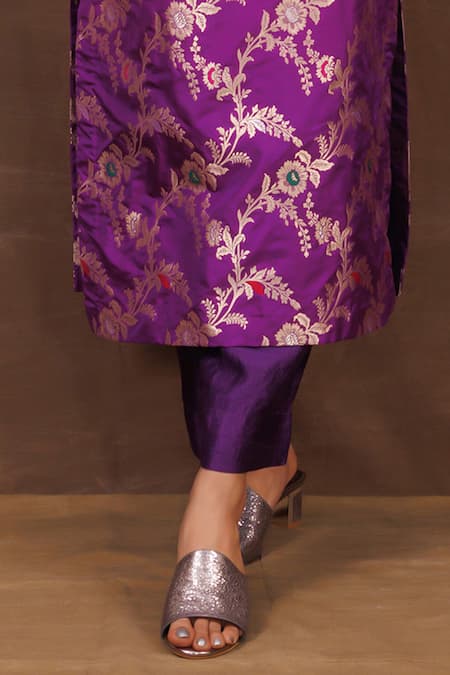 Vishwa By Pinki Sinha Purple Silk, Brocade Embroidery Round Neck Banarasi Kurta With Pant Online at Aza Fashions Vishwa By Pinki Sinha_Purple Silk, Brocade Embroidery Round Neck Banarasi Kurta With Pant _Online_at_Aza_Fashions