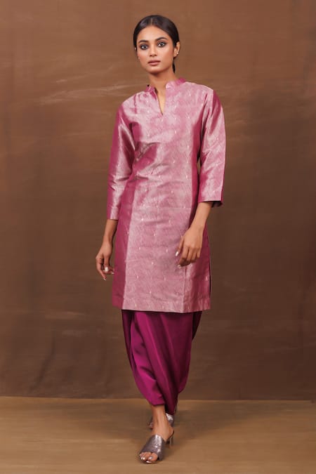 Pinki Sinha Banarasi Silk Handwoven Kurta With Dhoti Skirt 