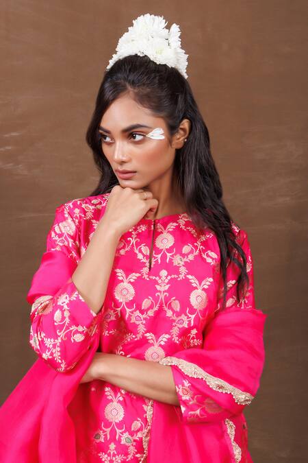 Shop_Vishwa By Pinki Sinha_Pink Silk Embroidery, Lace Round Neck Handwoven Banarasi Kurta Sharara Set_Online_at_Aza_Fashions