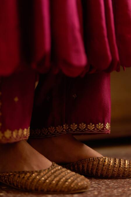 Buy_Label Earthen_Magenta Chanderi, Silk Zari, Sequins, Sunari Dhaari Anarkali And Pant Set _Online_at_Aza_Fashions