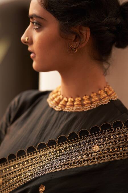 Shop Label Earthen Black Silk, Chanderi Zari, Sequins, Rani Kairi Floral Pattern Saree And Blouse Set Online at Aza Fashions Shop_Label Earthen_Black Silk, Chanderi Zari, Sequins, Rani Kairi Floral Pattern Saree And Blouse Set _Online_at_Aza_Fashions