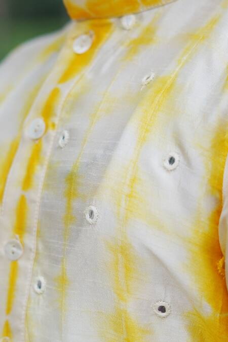 Buy_Taber Tikri_Yellow Cotton, Silk Mirrors, Embroidery And Thread Kurta Set _Online_at_Aza_Fashions