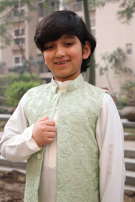 Buy_Taber Tikri_Green Silk, Cotton Embroidery, Sequins Floral Dori Bundi Set _Online_at_Aza_Fashions