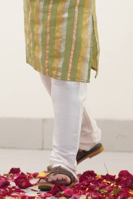 Shop_Taber Tikri_Green Cotton Metallic Stripe Kurta Set _Online_at_Aza_Fashions