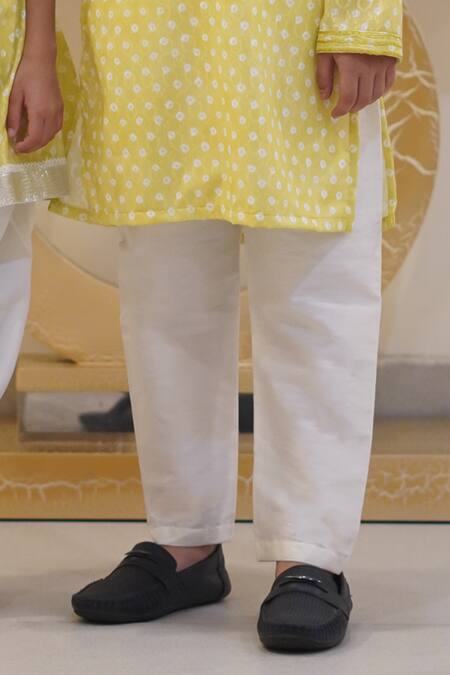 Taber Tikri_Green Cotton Mirrors, Embroidery Bandhani Print Kurta Set _Online_at_Aza_Fashions