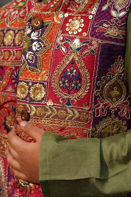 Taber Tikri_Multi Color Cotton, Silk Embroidery, Sequins Floral Tile Bundi Set _Online_at_Aza_Fashions