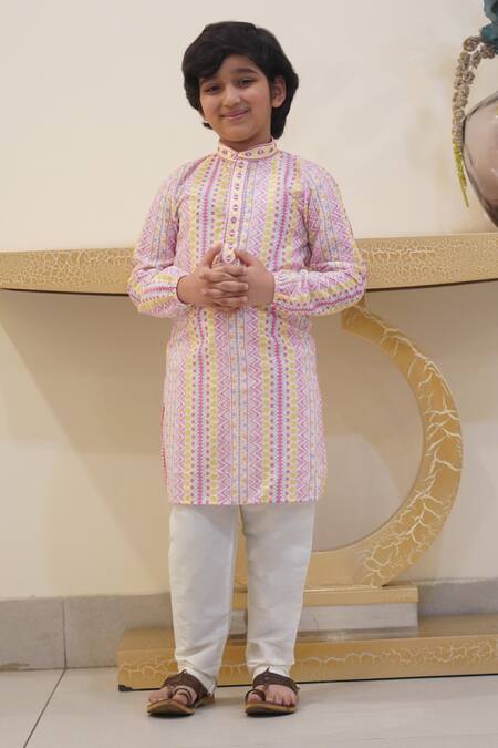 Taber Tikri_Pink Cotton Mirrors, Embroidery Geometric Stripe Print Kurta Set _Online_at_Aza_Fashions