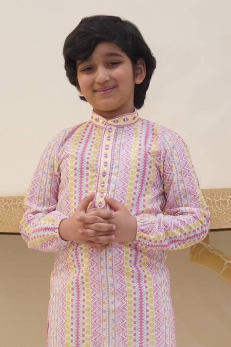 Buy Taber Tikri Pink Cotton Mirrors, Embroidery Geometric Stripe Print Kurta Set Online at Aza Fashions Buy_Taber Tikri_Pink Cotton Mirrors, Embroidery Geometric Stripe Print Kurta Set _Online_at_Aza_Fashions