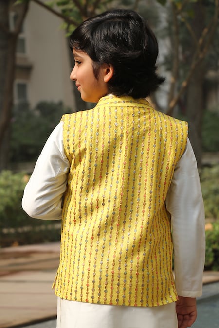 Taber Tikri Floral Striped Bundi Set 