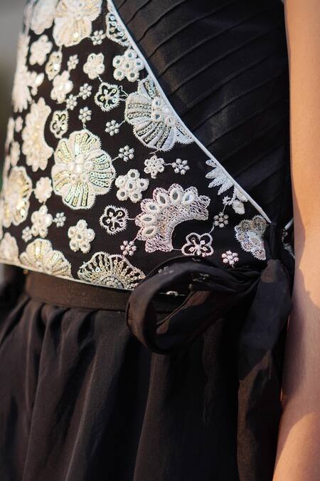 Taber Tikri_Black Cotton, Silk, Organza Embroidery, Mirrors, Sequins Floral Top And Skirt Set _Online_at_Aza_Fashions