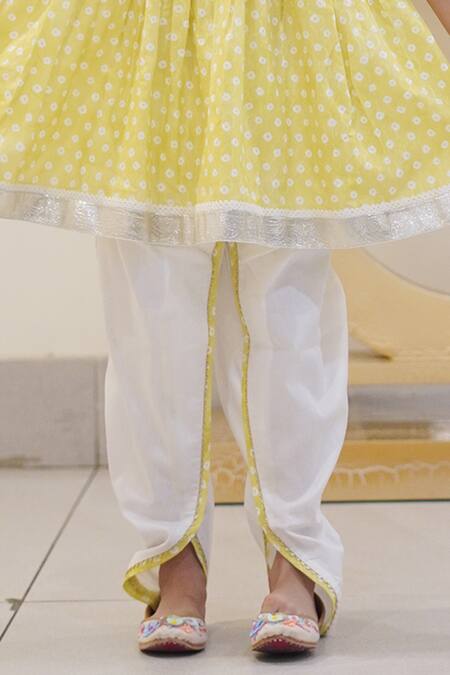 Buy Taber Tikri Green Cotton Bandhani Print Kurta And Dhoti Pant Set Online at Aza Fashions Buy_Taber Tikri_Green Cotton Bandhani Print Kurta And Dhoti Pant Set _Online_at_Aza_Fashions