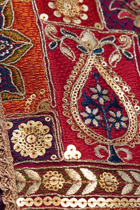 Taber Tikri_Purple Velvet, Chiffon Lace, Zari Thread Embroidered Yoke Kurta Set _Online_at_Aza_Fashions