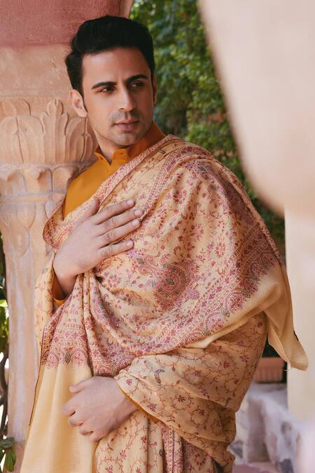 Toosh Kashmir Beige Embroidery Sozni Jamawar Pashmina Shawl Online at Aza Fashions Toosh Kashmir_Beige Embroidery Sozni Jamawar Pashmina Shawl_Online_at_Aza_Fashions