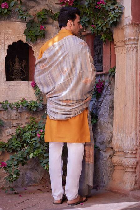 Shop Toosh Kashmir Grey Embroidery Sozni Dordar Botidar Pashmina Dushala at Aza Fashions Shop_Toosh Kashmir_Grey Embroidery Sozni Dordar Botidar Pashmina Dushala_at_Aza_Fashions