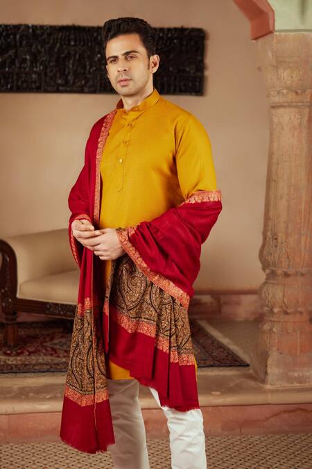 Toosh Kashmir Maroon Embroidery Sozni Palladar Pashmina Dushala Online at Aza Fashions Toosh Kashmir_Maroon Embroidery Sozni Palladar Pashmina Dushala _Online_at_Aza_Fashions