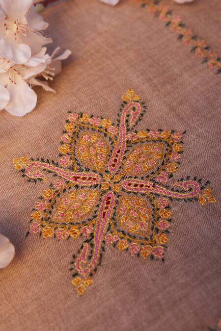 Buy Toosh Kashmir Beige Embroidery Sozni Flower Pashmina Shawl Online at Aza Fashions Buy_Toosh Kashmir_Beige Embroidery Sozni Flower Pashmina Shawl_Online_at_Aza_Fashions